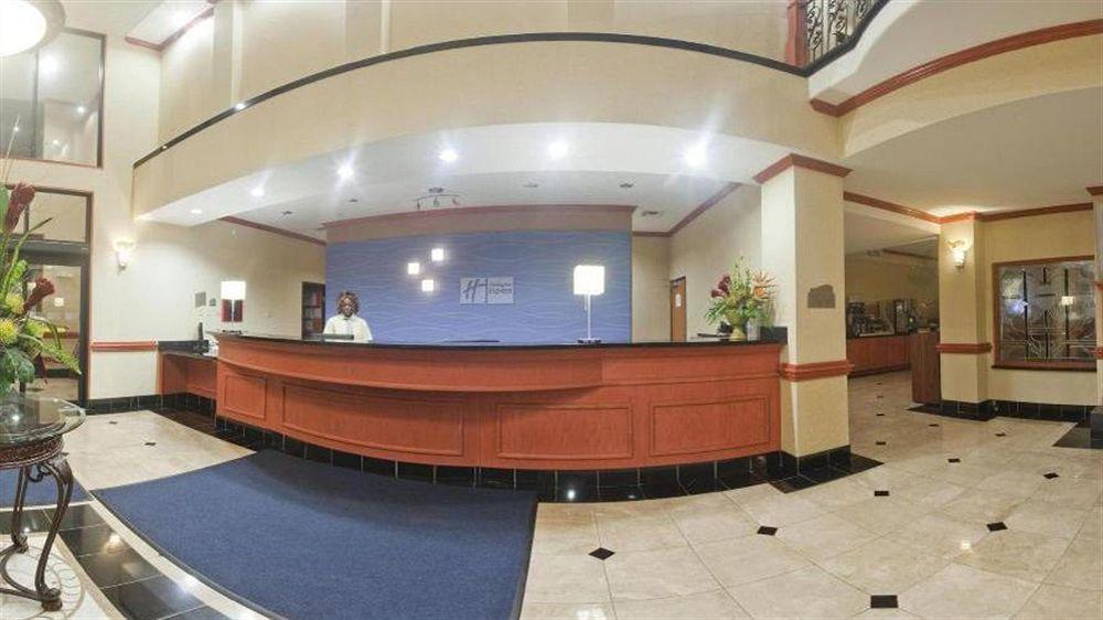 Holiday Inn Express Hotel And Suites Fairfield-North By Ihg Zewnętrze zdjęcie